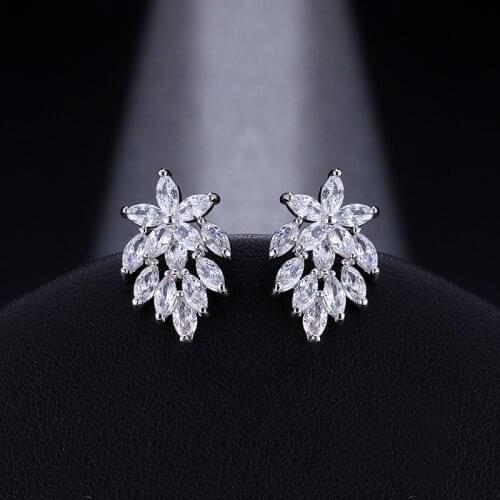 Lovely CZ Zircon Brides Ear Stud Evening Earrings Prom Hair Jewelry
