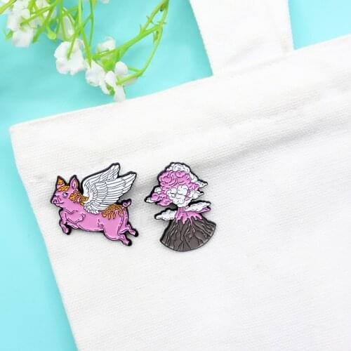 Cool pink Badge Flying Pig Volcano eruption White wings Enamel Brooch Cartoon animal Punk jewelry Lapel Pin Gifts for kids