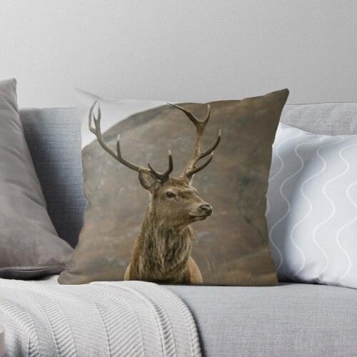 Monarch of the Glen Throw Pillow Cushion Cover Polyester throw pillows case on sofa home living room car seat decor 45x45cm