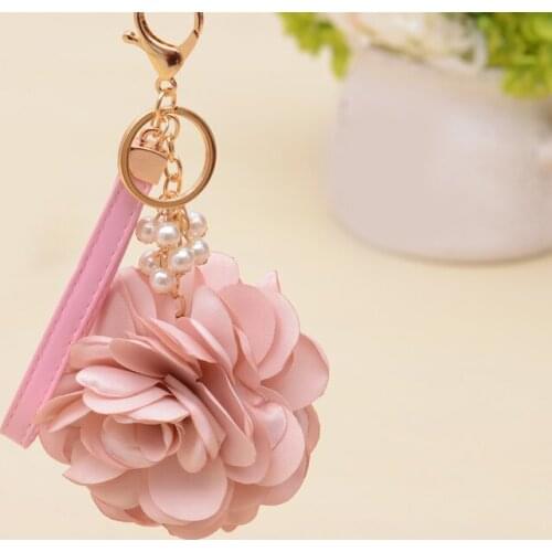 Big Rose Pendant Keychain With Pearl Gold Chain Fashion Bag Car Eternal Flower Accessories Women Girls Key Rings Key Holder Gift