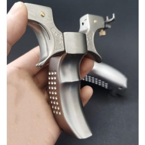 Powerful slingshot with Rubber band outdoor hunting Titanium alloy material sling shot Catapult For hunting and shooting games
