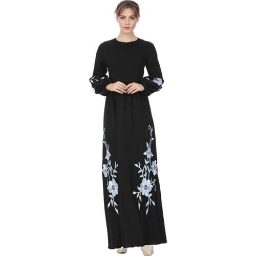 Islam Muslim Dubai Robe Long Sleeve Elegant Loose Black Chiffon Womens Robe Middle East Embroidered Long Skirt Dress