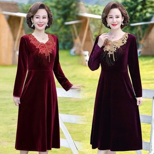 Womens Gold Velvet Dress 2021 Spring Autumn Long-Sleeved Embroidered Dress Middle Aged Mother Elegant party mid length dress