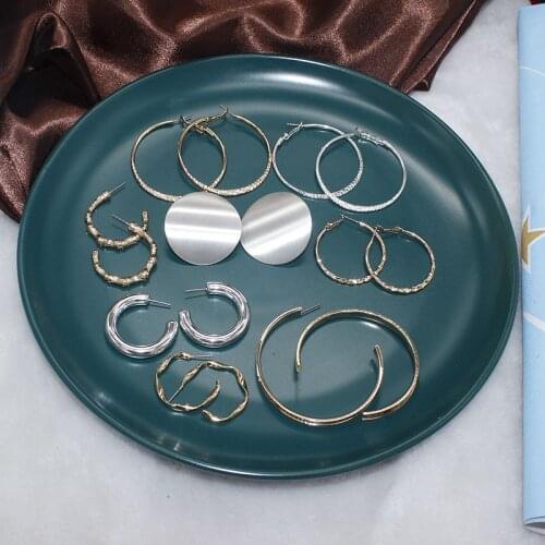 Advanced Design Metal Earrings 2021 Trendy Simple Temperament Twisted Simple Circle Earrings