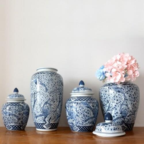 Jingdezhen Porcelain Ginger jar Blue And White Porcelain Vases ceramic temple jar home decorate flower bird pattern