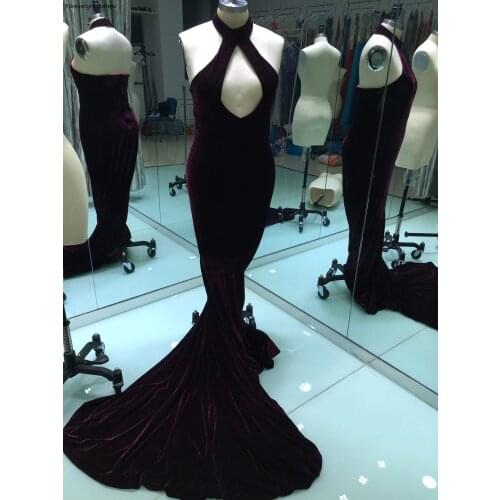 Beautiful Burgundy Velvet Long Evening Dress New Arrival Halter Neck Backless Party Gown Custom Made Plus Size