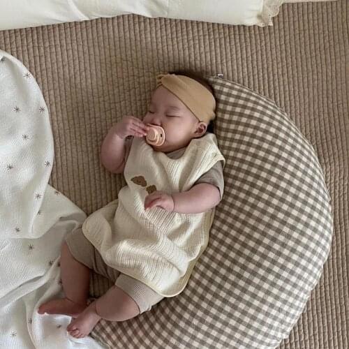 Cotton Moon Pillow Newborn Baby Posing Pillow Moon Pillow Baby Sleeping Nursing Lying Pillow Photography Prop