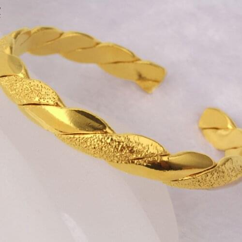 Fashion Jewelry Yellow Gold Filled Womens Concavity Bangle Wedding Accessories