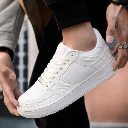 Hot Sale White Mens Sneakers Light Casual Shoes for Men Breathable Black Men Shoes Big Size Tenis Masculino Zapatos Hombre39-46