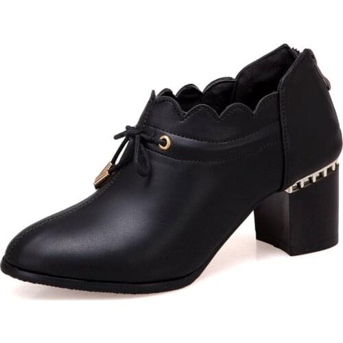 Early spring in 2019 new product fashion thick with high heels with size 32-4800 yards single female shoe tide