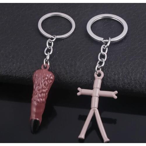Anime Jujutsu Kaisen Cursed Finger Keychain Gojo Satoru Itadori Yuji Zenin Maki Weapon Key Chain for Women Men Car Keyring Gift
