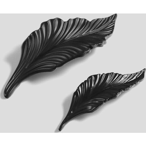 Leaf shape /Zinc alloy Door knob European Antique Furniture Handles Drawer Pulls Kitchen Cabinet black Knobs and Handles