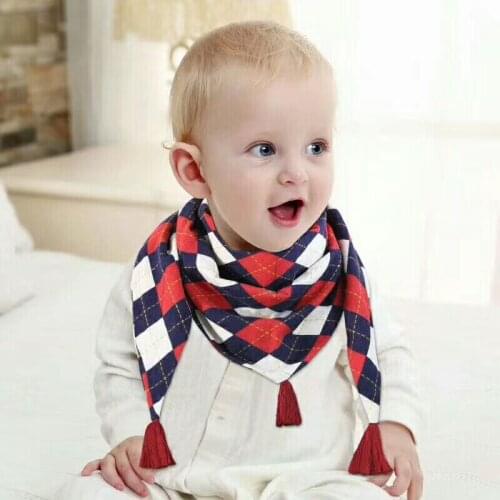 Baby scarf winter Baby Bibs Cotton Baby Feeding Apron Triangle Cute Baby Bibs Girls Boys Cartoon Feeding Scarf Bib Collar Bib
