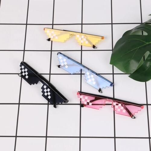 8 Bit Thug Life Sunglasses Pixelated Men Women Brand Party Eyeglasses Mosaic UV400 Vintage Eyewear Unisex Gift Toy Glasses