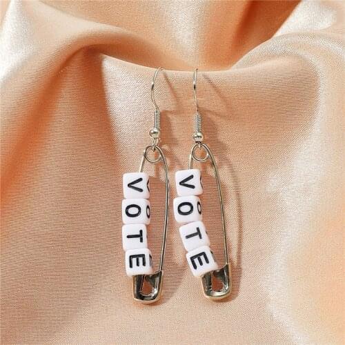 Hot Sell Letter Beads Pendant Earrings For Women Girls Fashion Vote Queen Angel Word Charms Dangle Ear Jewelry Party Gifts