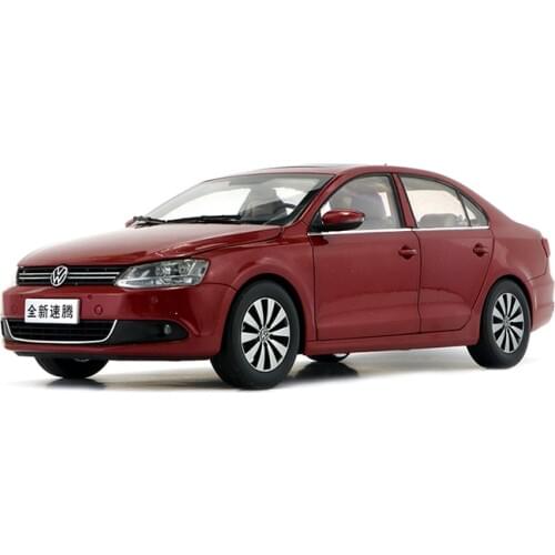 1:18 Diecast Model for Volkswagen VW Sagitar 2012 Euro Jetta MK6 Red Alloy Toy Car Miniature Collection Gifts