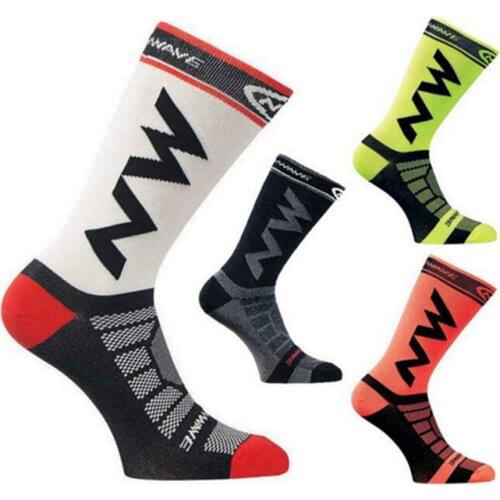 Sports Breathable Socks Unisex Quick Drying Nylon Bicycle Riding Cycling Socks Sports Socks Basketball Football Socks Free Size