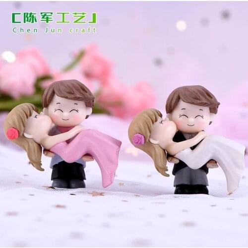 ZOCDOU 2 Pieces Marriage Couple Doll Sweet Bride Groom Wedding Gift Ornament Small Statue Little Figurine Crafts Home Decoration