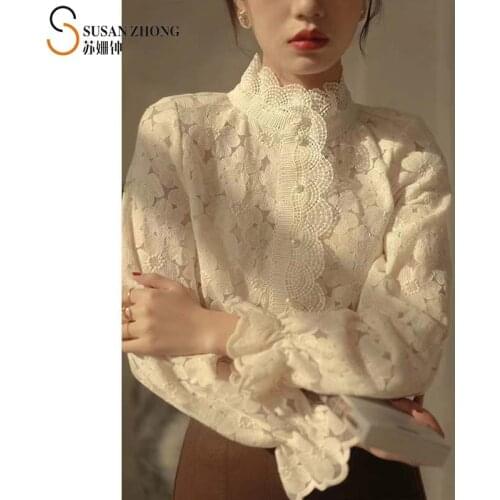 Women Shirts Female Blouse Ladies Tops 2021 Spring Summer New Romantic Elegant Stand Collar Elastic Cuff Pearl Buttons Lace OL