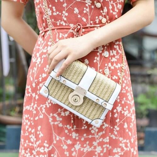 Fashion Box Straw Women Shoulder Bags Chic Lock Rattan Woven Crossbody Bag Wicker Summer Beach Bag Lady Small Flap Purses 2021