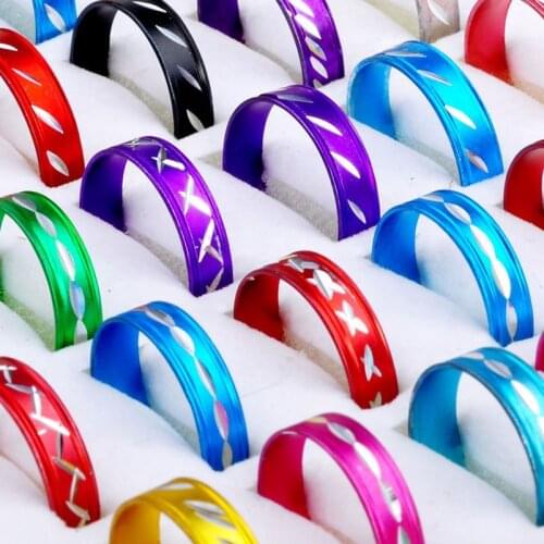 100pcs/lot Colorful Aluminum Rings For Women Carved Jewelry 5MM Wide Round Finger Rings Wholesale Lots Bulk Jewelry