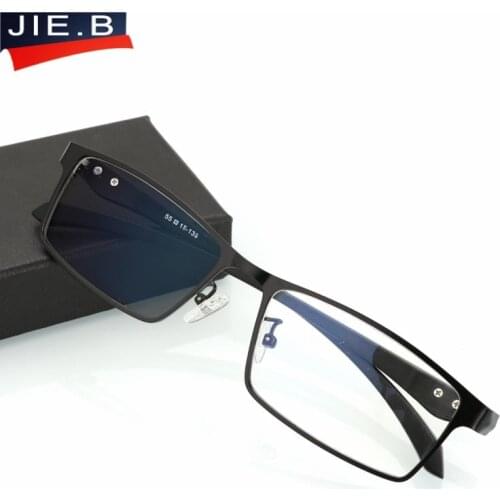 Titanium alloy Transition Photochromic reading glasses sun reading sunglasses for women and men change men business style
