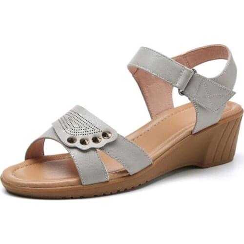 2020 New Summer Non-slip Wear Comfortable Wedge Sandals Open Toe Genuine Leather Sandals Fashion Casual Large Size Women Sandals