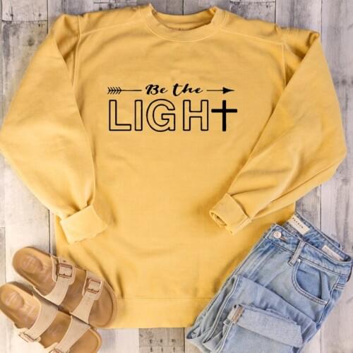 BE THE LIGHT Letter Print Crewneck Sweatshirt Women Long Sleeve Graphic Tumblr Hoodie Christian Clothes Jesus Top Drop Shipping