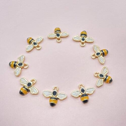 10pcs DIY Handmade Earrings and Hair Accessories Keychain Pendant Accessories Exquisite Bee Pendant Accessories diy alloy button