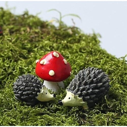 60% Dropshipping!!3Pcs/Set Garden Moss Resin Crafts Artificial Mini Hedgehog Red Dot Mushroom