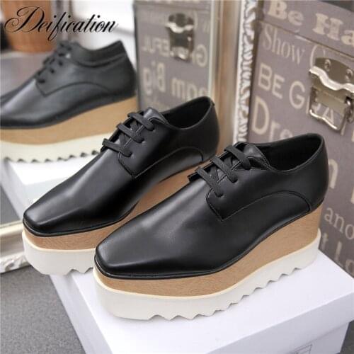 Deification Women's Oxfords