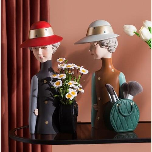 Moden Gorgeous Girl Figurine Flower Vase Art Statue Creative Nordic Fashion Style For Home Decoration Living Room Girl Gifts