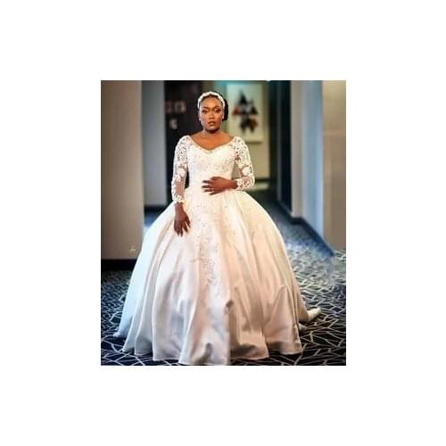 Princess Scoop Neckline IIIsion Long Sleeves Lace Wedding Dresses Sweep Train Ballgown African Cheap Bridal Gowns