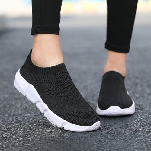 Women flat shoes black shoes 2021 new light walking socks sneakers summer casual chaussures femme Denis casual shoes oversize 42