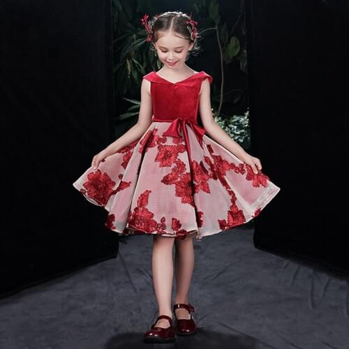 Flower Girl Dresses Illusion Sleeveless V-Neck Sashes Embroidery Princess Knee-Length Luxury Burgundy Tulle Kids Party Gown H191