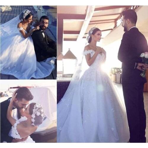 Ball Gown Weddding Dresses Off Shoulder Floral Appliques Tulle Organza Backless Chapel Arabic Bridal Wedding Gowns Dubai