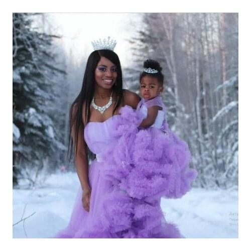 Custom Made Fluffy Mother And Kids Tulle Dresses Strapless Crystals Waistband Ruffles Mom And Me Gowns For Photo Shoot