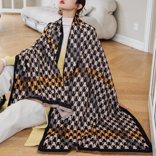 Luxury Brand Plaid Print Winter Scarf Women Cashmere Warm Pashmina Foulard Female Scarves Long Blanket Thick Soft Shawls Wraps