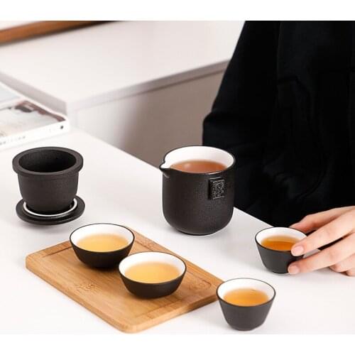 Travel Tea Set Portable Bag Stoneware Kungfu Tea Cup One Pot Four Cups Japanese Style Fast Guest Cup Teaware Custom Logo Gifts