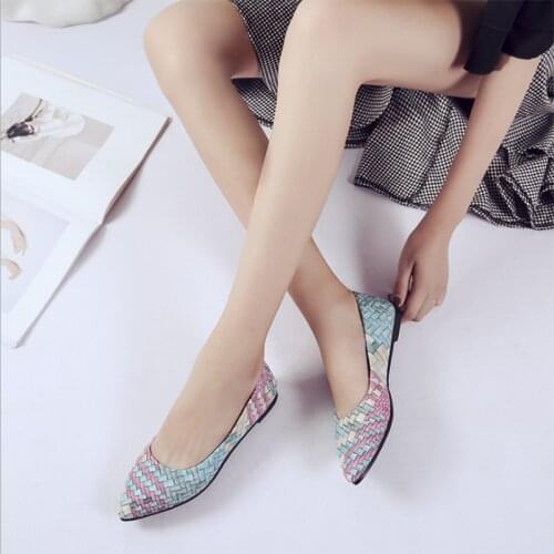 2021 New Women Suede Flats Fashion High Quality Basic Mixed Colors Pointy Toe Ballerina Female Pretty Flat Slip on Shoes