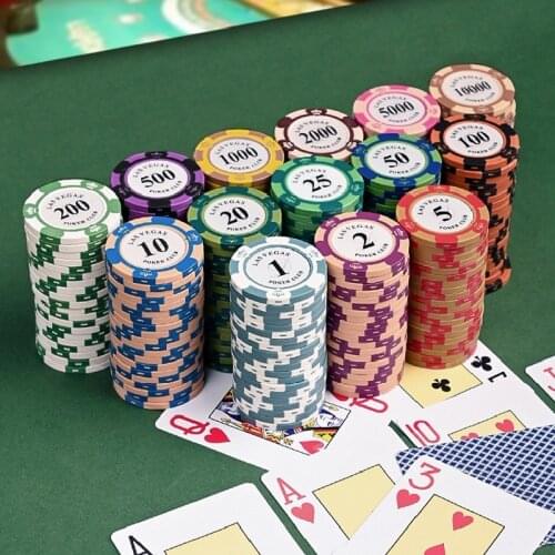 100 chips, 200 chips, 300 chips and 500 chips in aluminum box/chip set