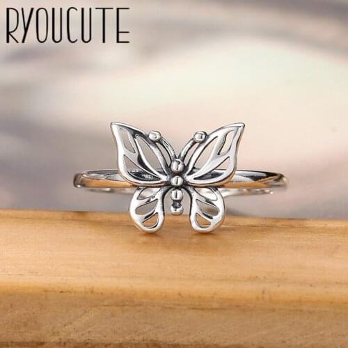 Trendy Personality Punk Butterfly Rings For Women Men Lady Girls Resizable Size Rings Party Jewelry Charm Gifts 2021