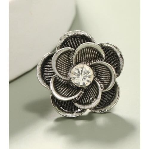Afghan Oxidized Silver Color Metal Rings for Women Boho Carved Flower Crystal Wedding Finger Ring Indian Party Jewelry Gift