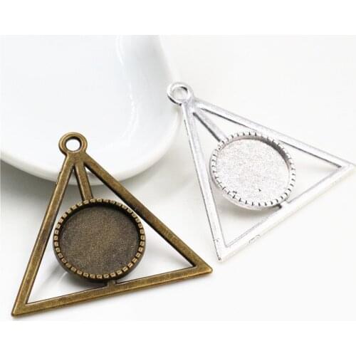 10pcs 16mm Inner Size Antique Bronze And Antique Silver Plated Triangle Style Cabochon Base Cameo Setting Charms Pendant