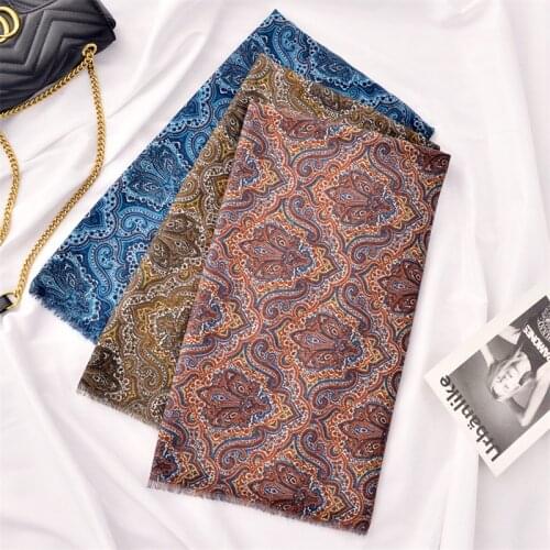 2020 Fashion Autumn Women Viscose Scarf Aztec Cashew Floral Fringe Beach Hijab Shawls and Wraps Foulard Echarpe Muslim Hijab Cap