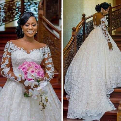 Sexy South African Black Girls Ballgown Wedding Dresss Sweep Train Lace Appliques Wedding Bridal Dresses with Long Sleeves