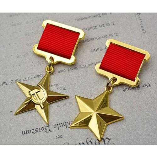 Gold-plated Stalin Gold Star Medal Russian World War II USSR Soviet Five-star Medal of Labor with Pins CCCP Badge