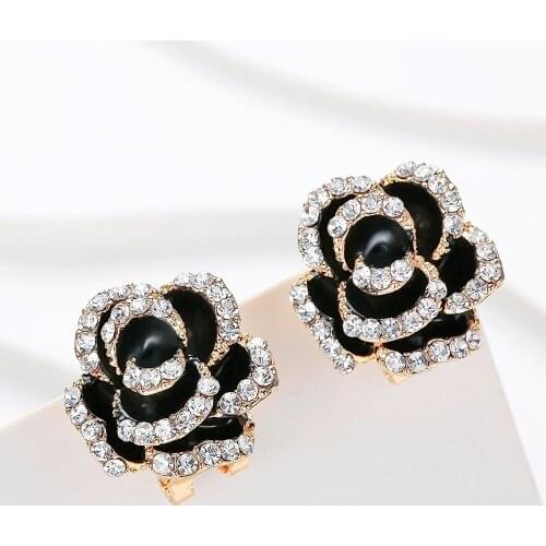 Stud Earrrings For Women 2021 Fashion Pendientes Mujer Crystal Flower Earrings Vintage Piercing Ear Clip Gold Color Brincos