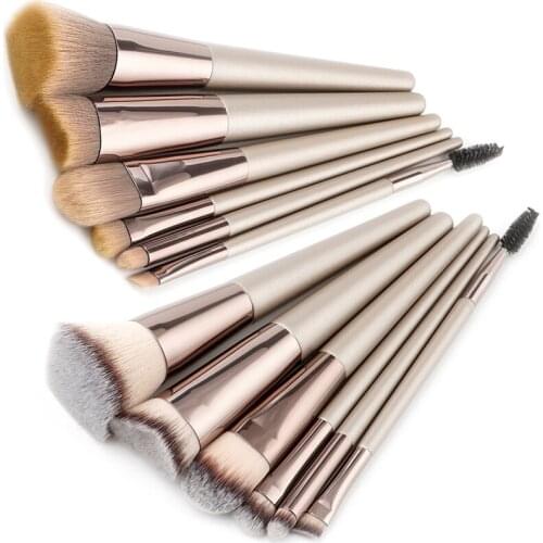 6 Pcs Champagne Makeup Brushes Set Cosmetics Foundation Eyeshadow Eyeliner Lip Makeup Brush Kit For Women Make up Tools