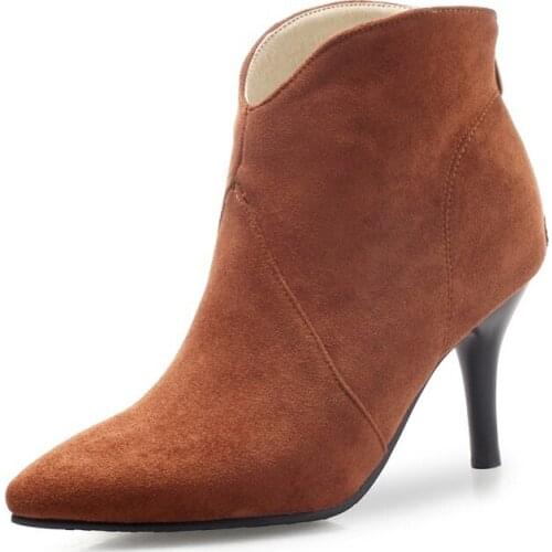 Big Size 11 12 13 14 15 16 17 Artificial short-plush short-tube fashion boots with velvet tip and high heel zipper